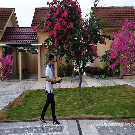 Belitung Holiday Resort Sijuk Exterior foto