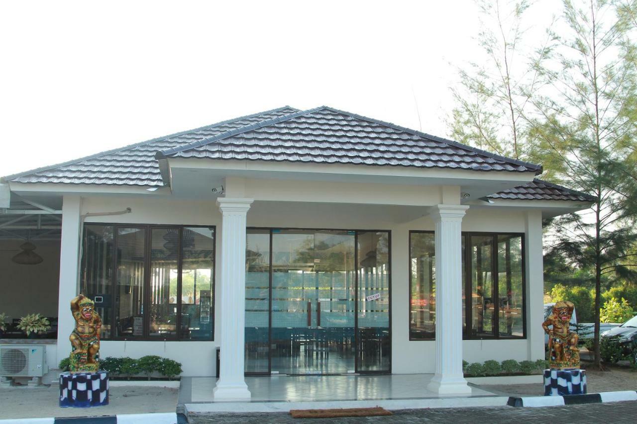 Belitung Holiday Resort Sijuk Exterior foto