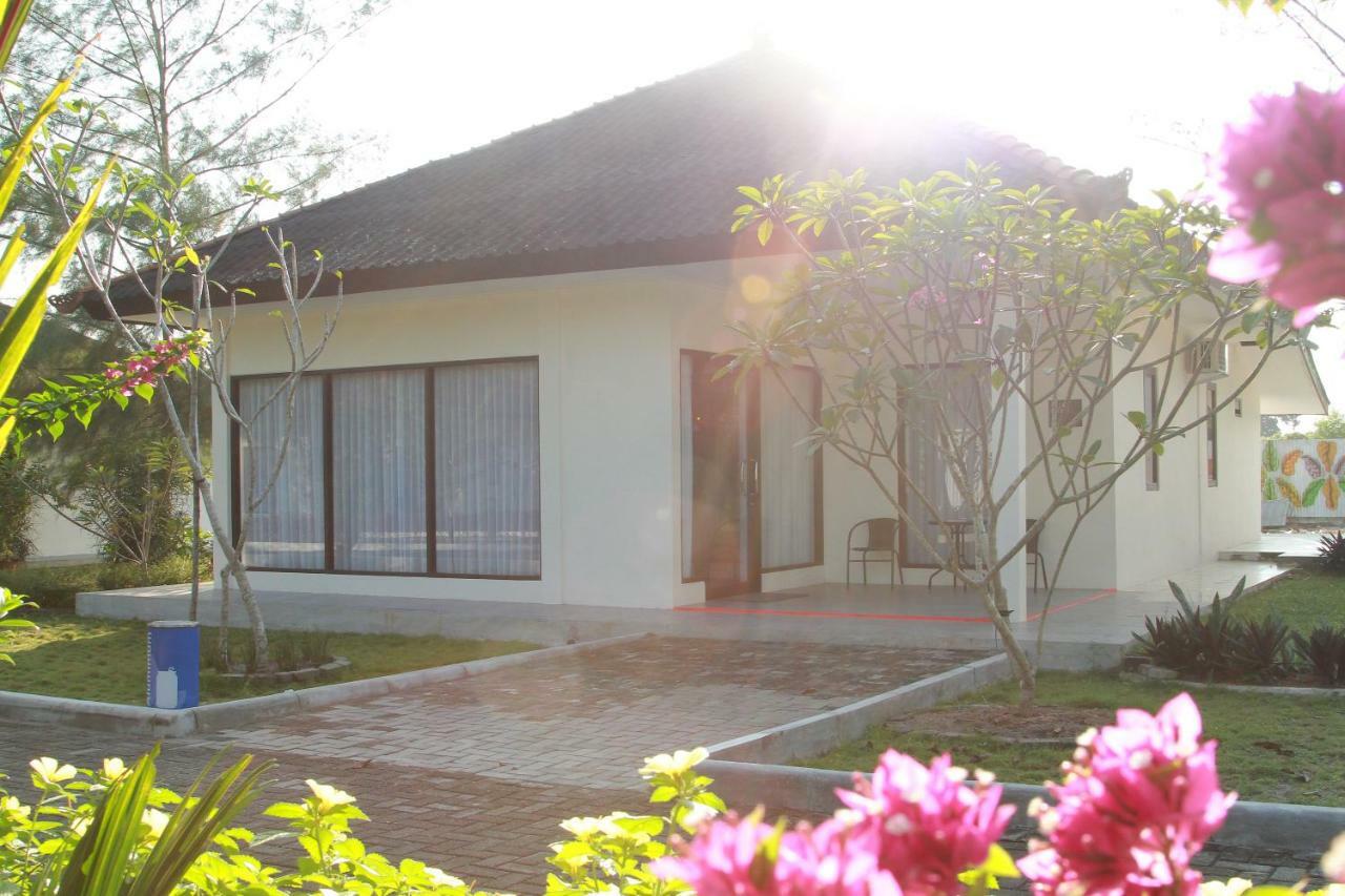 Belitung Holiday Resort Sijuk Exterior foto