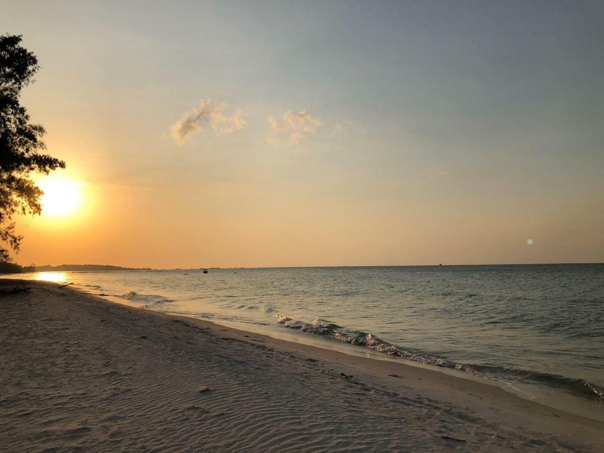 Belitung Holiday Resort Sijuk Exterior foto